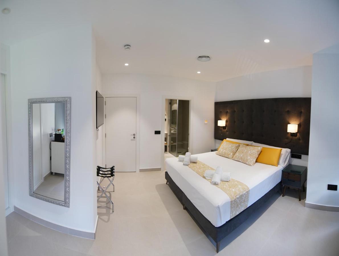 Bet Apartments - Suites Puerto Valencia Valência Exterior foto