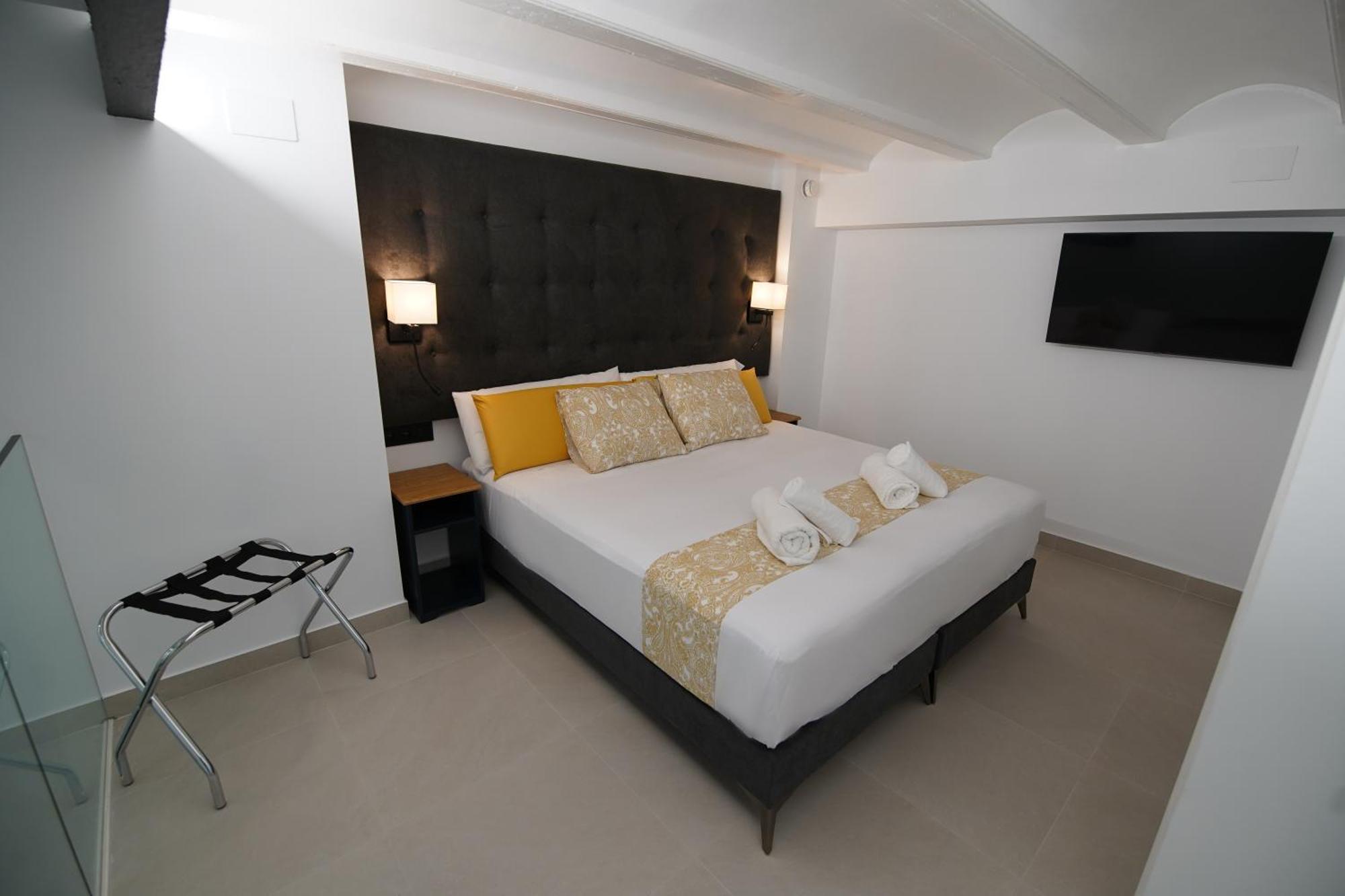Bet Apartments - Suites Puerto Valencia Valência Exterior foto