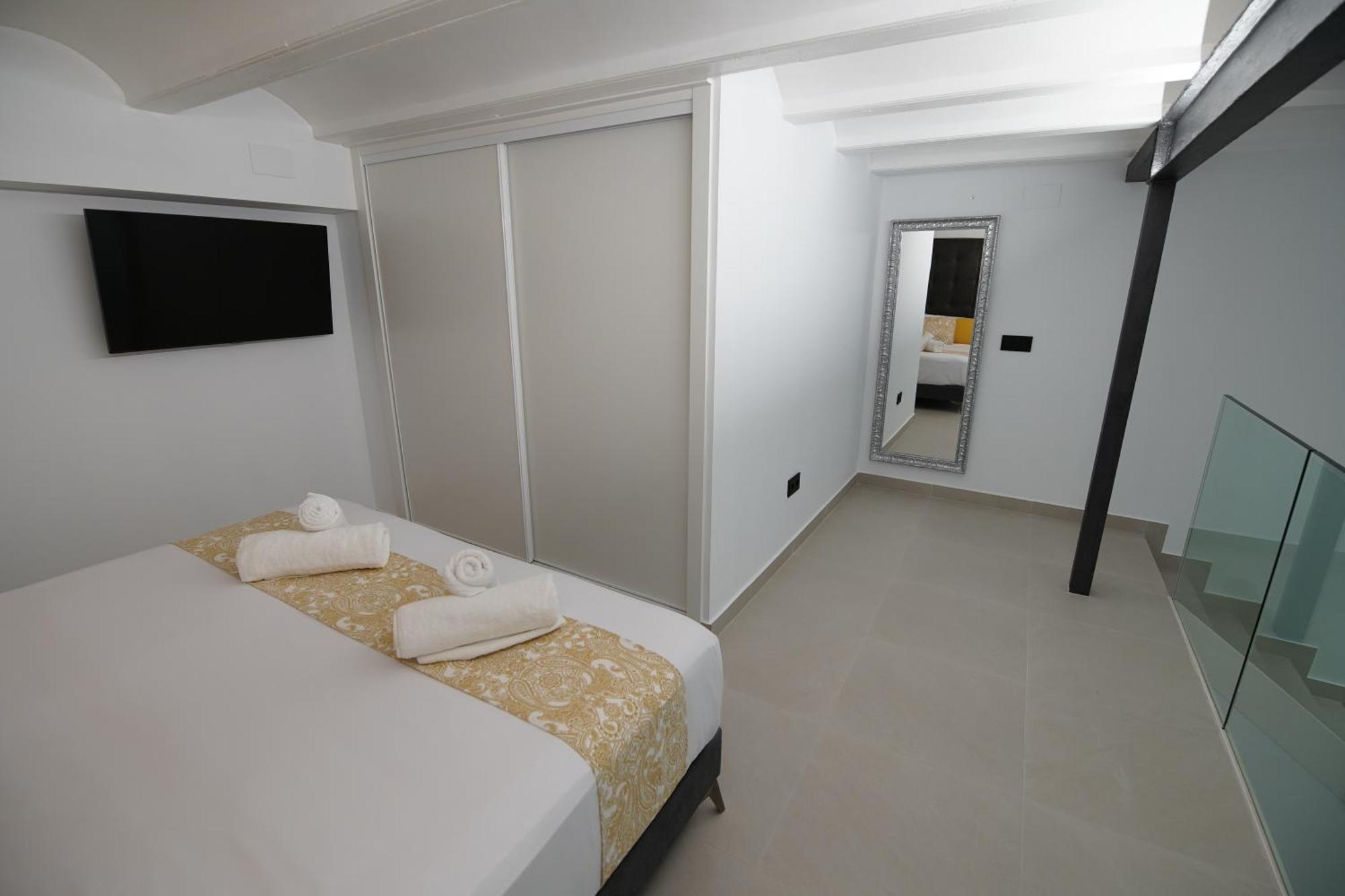 Bet Apartments - Suites Puerto Valencia Valência Exterior foto